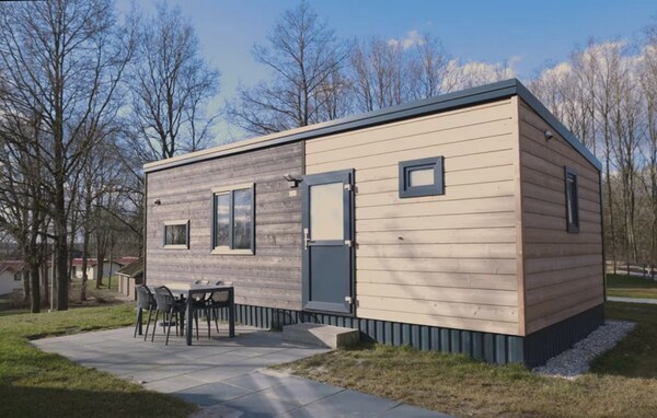Cozy Chalet W/ Pool Access - Drenthe