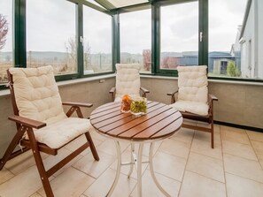 Cottage | Balcony - Cottage in Vaux-sur-sure With Garden (Vaux-sur-Sure)