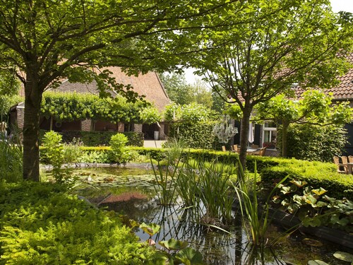 Elegant Holiday Home in Baarlo With Garden