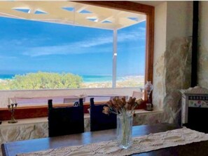 Dining - Mystical Villa in Cava D'aliga With Private Swimming Pool (Scicli)