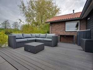 บ้านพัก | ระเบียง