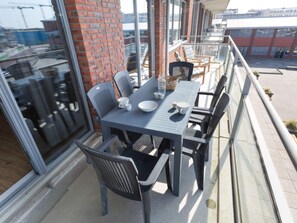Exterior - Sea-view Apartment in Den Haag near Beach (The Hague)