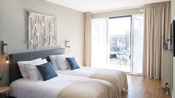 Apartemen | 2 kamar tidur dan dilengkapi dengan perabotan berbeda-beda