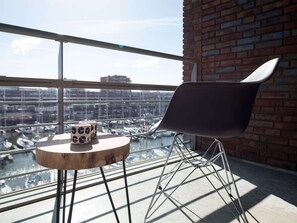 Apartment | Balcony - Apartment in Den Haag for 5 Person (The Hague)