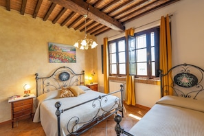 Maison | 6 chambres, ameublement unique, literie fournie