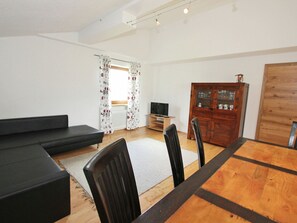 Apartment | Living room - Inviting Apartment in Auffach Wildschönau near Ski Area (Wildschönau)