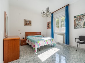 Apartment | 3 bedrooms, bed sheets - Restful Apartment in San Salvo near Sea Beach & City Center (San Salvo)
