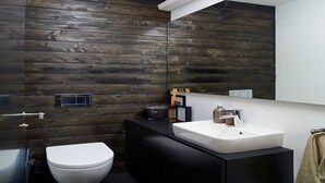 Shower, towels - Suave Holiday Home in Aywaille With Garden (Aywaille)