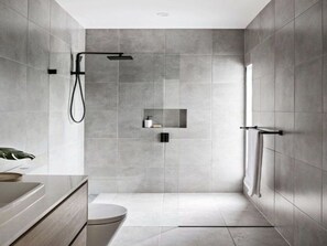 Shower, towels - Beautiful Holiday Home in Aywaille With Pool, Sauna (Aywaille)