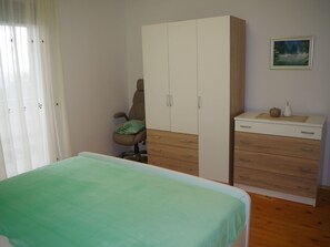 Apartament | 2 dormitoris, mobiliari individual i roba de llit