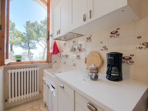 House | Private kitchen | Highchair - Enchanting Coastal With Views (Pesaro)