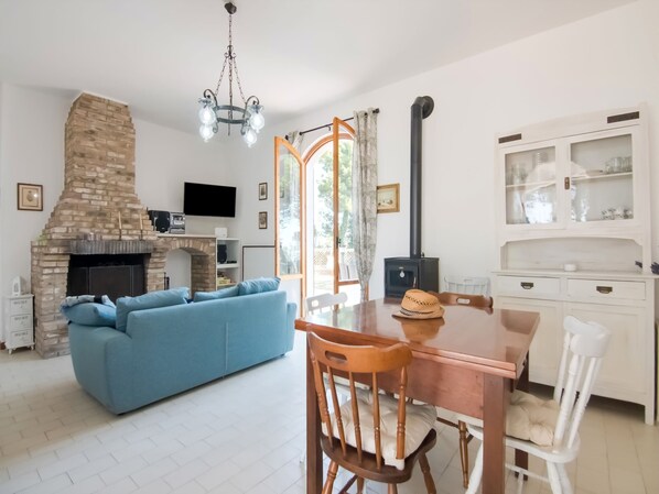 House | Tempat makan