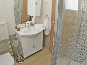 Appartement | Badkamer | Een haardroger