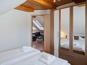 3 habitaciones y ropa de cama 
