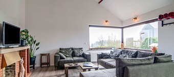 The Waltz of the Chickadees in Somme Leuze