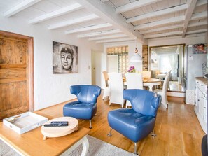 House | Living area | Fireplace - Holiday Home in Stavele With Terrace (Alveringem)