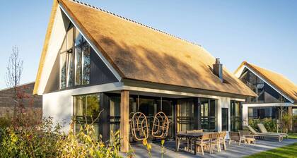 Luxury Villa With Sauna Near the Beach