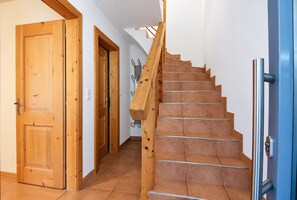 Interior - Apartment in Aschau Near Kaltenbach Ski Lift (Aschau Im Zillertal)