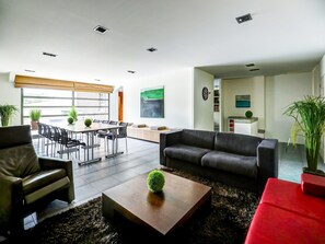 Apartment | Living room