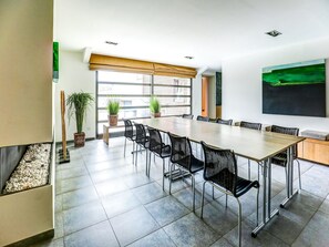 Apartment | Dining