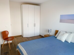 House - Villa at Veerse Meer With Lake Views (Kamperland)