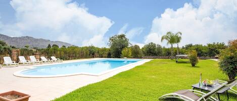 Villa | Pool | Innenpool, Außenpool