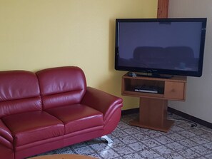 Living room - Secluded Holiday Home in Hallschlag near Lake & City Center (Hallschlag)