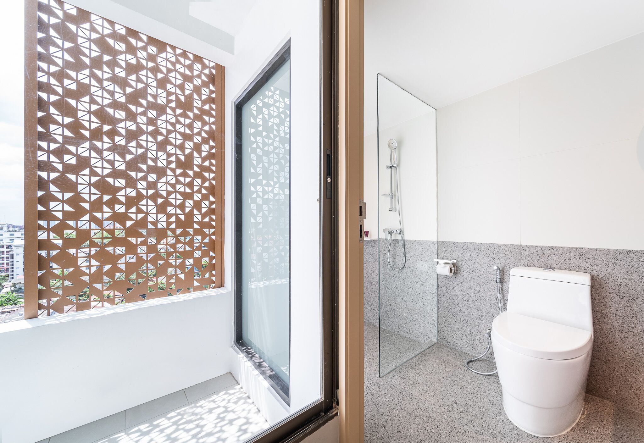 Photo - GLOW Sukhumvit 71