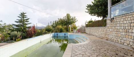 Apartment | Pool