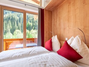 Apartment | 2 bedrooms - Gorgeous Apartment in Saalbach With Sauna Near Ski Slopes (Saalbach-Hinterglemm)