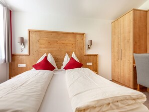 2 bedrooms - Gorgeous Apartment in Saalbach With Sauna Near Ski Slopes (Saalbach-Hinterglemm)