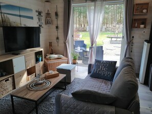 Living area - Nice Chalet by the Woods in Saint-leger (Saint-Léger)