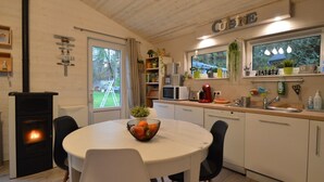 Chalet | Tempat makan