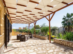 Balcony - Dreamy Holiday Home in Triscina di Selinunte With Garden (Castelvetrano)
