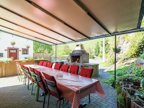 Balcony - Lovely Holiday Home in the Green Ardens With Roofed Terrace and Garden (Rendeux)