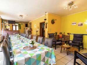Dining - Lovely Holiday Home in the Green Ardens With Roofed Terrace and Garden (Rendeux)