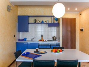 Apartment | Eigene Küche | Mikrowelle, Wasserkocher mit Kaffee-/Teezubehör