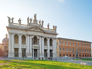 Exterior - Lovely Apartment in Roma near Colosseum (Rome)