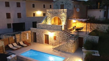 Maison | Piscine | Piscine couverte, piscine extérieure