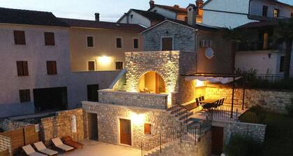 Holiday Home Pazin With Scenic Pool