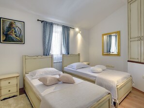 House - Holiday Home in Pazin With Private Pool (Pazin)