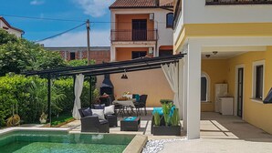 Unclassified image, 2 of 38, button - Apartment for 4 People in a Quiet Part of Rovinj (Rovinj)
