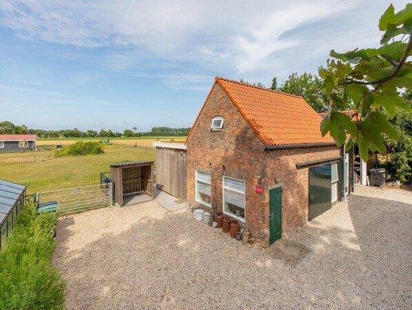 House | Exterior - Wonderfully Quiet Situated in Polder near Beach (Koudekerke)