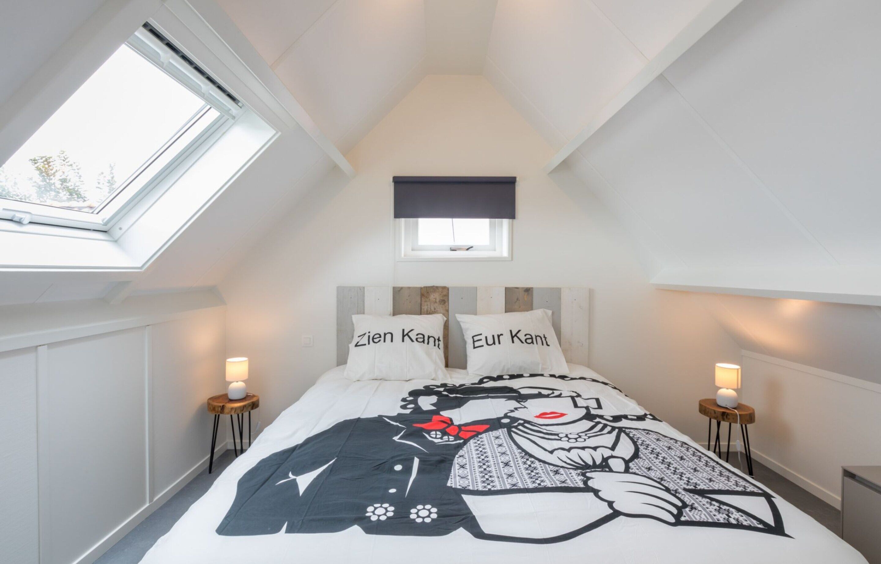 House | 2 bedrooms, individually furnished, bed sheets