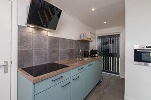 Private kitchen - Wonderfully Quiet Situated in Polder near Beach (Koudekerke)