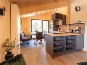 Apartment | Private kitchen | Highchair - Superior Apartment With Sauna (Sankt Georgen am Kreischberg)