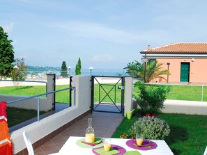 Balcony - Modern Apartment With Balcony or Terrace Located Near sea (Cogoleto)