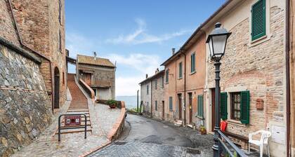 Holiday Home in Ficulle With Pool Access