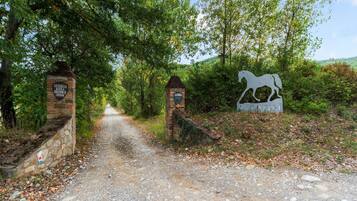 Apartment | Meja sambut tetamu