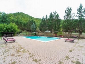 Apartment | Kolam renang | Kolam renang terbuka 